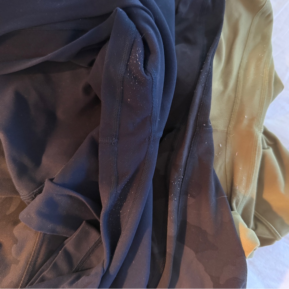 Lululemon Align leggings - Picture 3 of 3